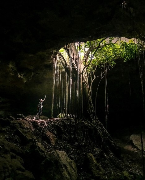 Cenote Cueva de los Cuarteles